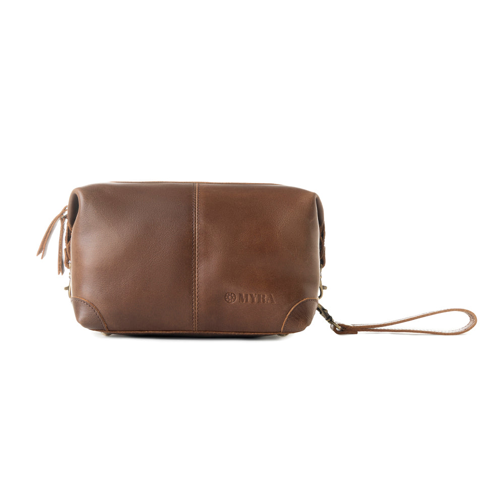 Myra Drifter Leather Shaving Kit for Men in brown