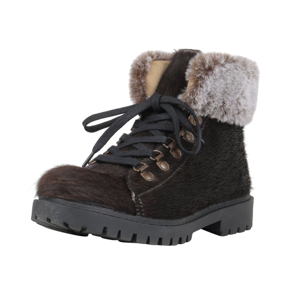 Turbulent Boots