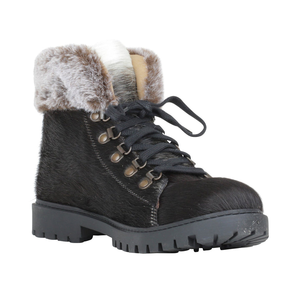 Turbulent Boots